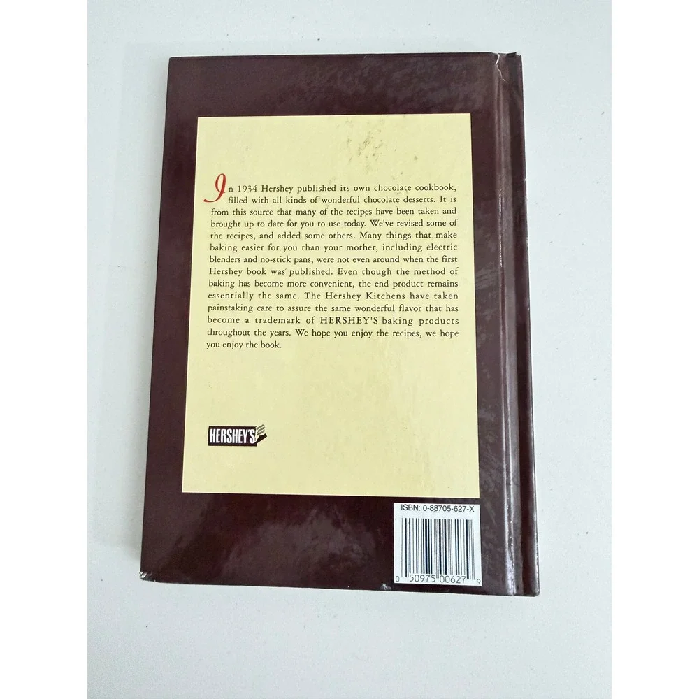 Hershey's 1934 Cookbook Revised Expanded Chocolate Recipes Hardcover 088705627X